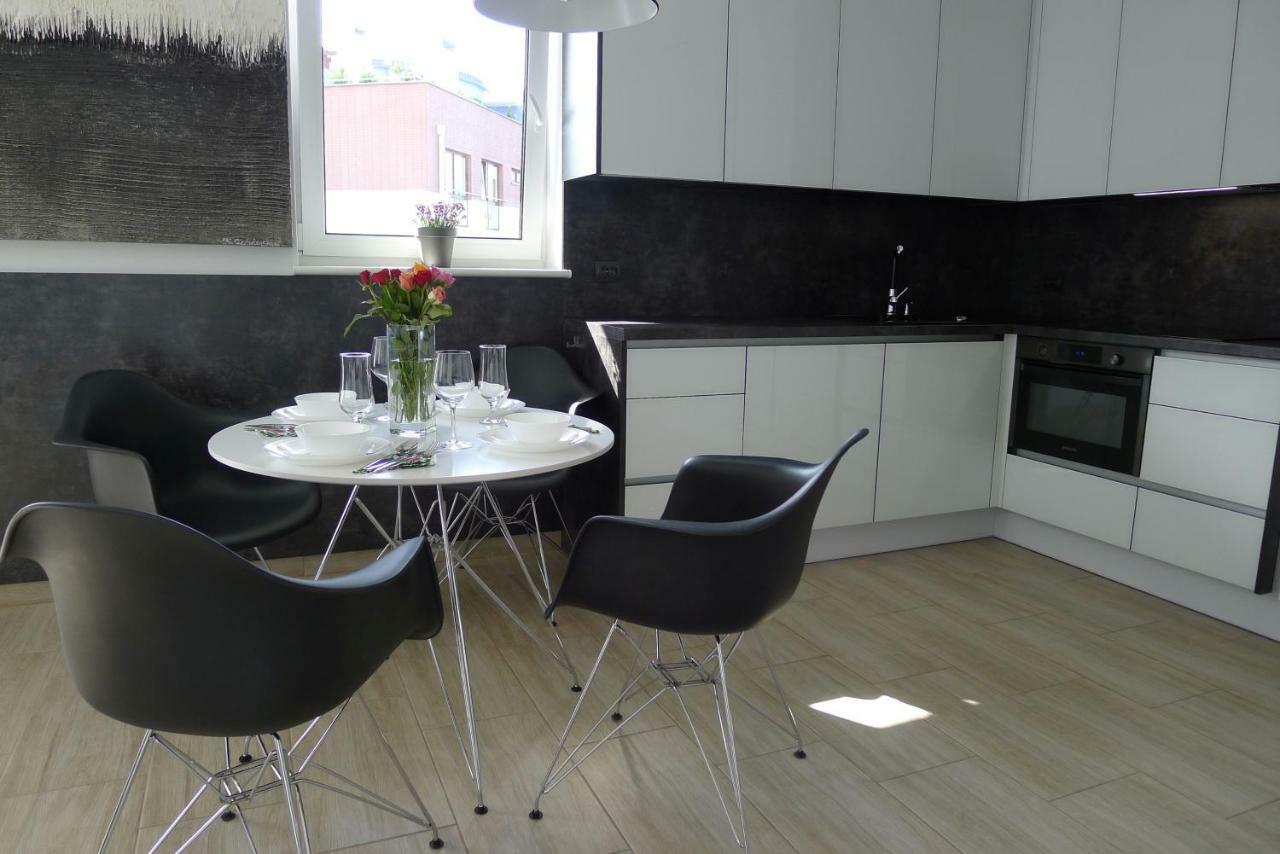 קולובז'ג Impresja 42 Apartament Z Garazem מראה חיצוני תמונה